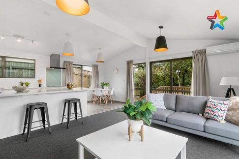 Photo of property in 13 Palm Grove, Belmont, Lower Hutt, 5010