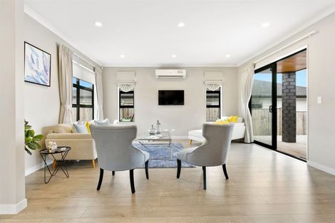 Photo of property in 15 Will Street, Huapai, Kumeu, 0810