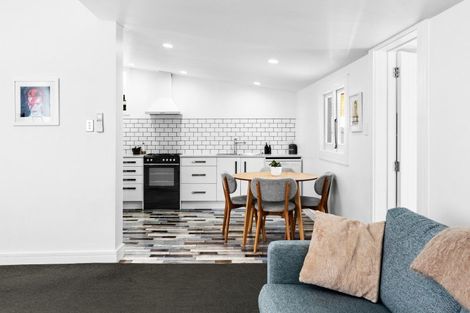 Photo of property in 74 Nelson Crescent, Napier South, Napier, 4110