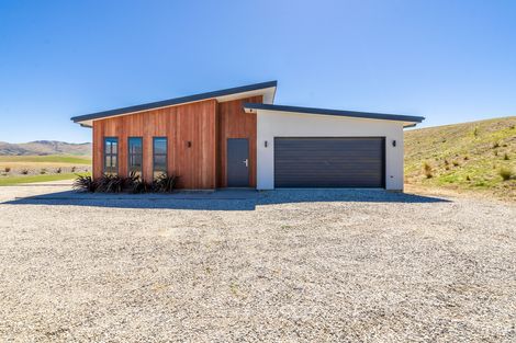 Photo of property in 167 Mcarthur Road, Springvale, Alexandra, 9391