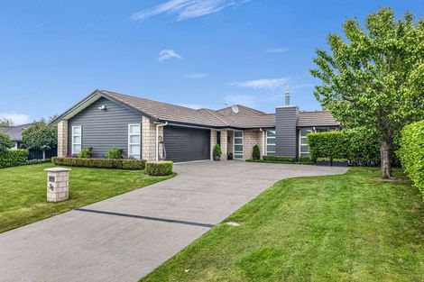 Photo of property in 30 Hamon Place, Pukehangi, Rotorua, 3015