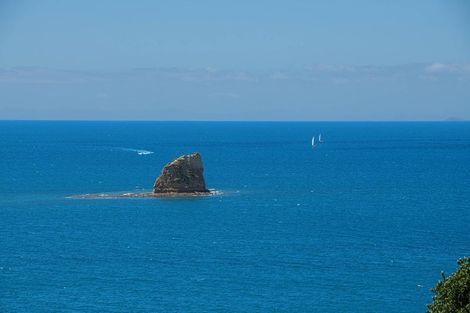 Photo of property in 89 Tiri Road, Tindalls Beach, Whangaparaoa, 0930