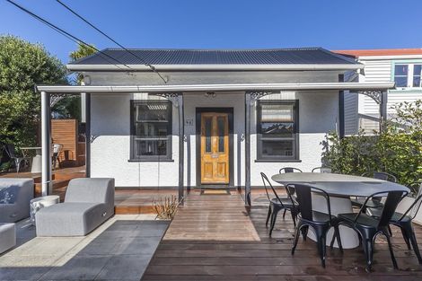 Photo of property in 94 Elizabeth Street, Mount Victoria, Wellington, 6011