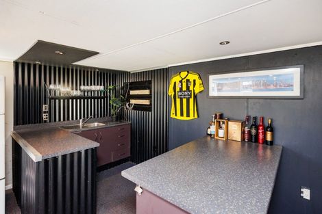 Photo of property in 108 Apollo Parade, Milson, Palmerston North, 4414