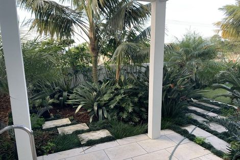 Photo of property in 1/2 Beatrice Avenue, Hillcrest, Auckland, 0627