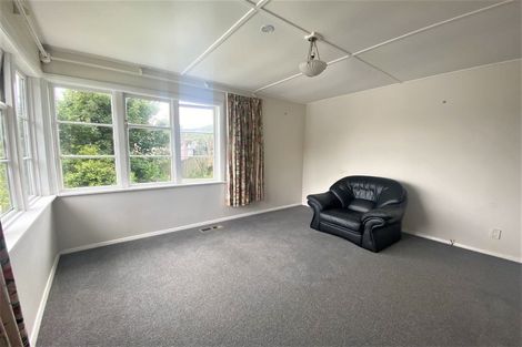 Photo of property in 3 Montgomery Avenue, Karori, Wellington, 6012