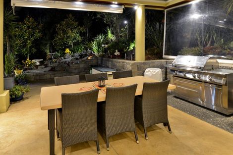 Photo of property in 34 Lonely Track Road, Redvale, Auckland, 0632