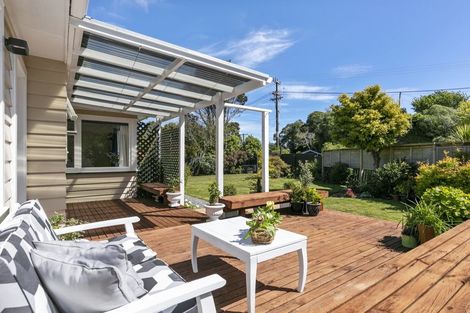 Photo of property in 102 Normandale Road, Normandale, Lower Hutt, 5010