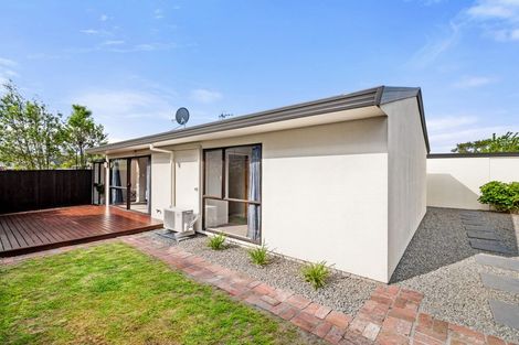 Photo of property in 33d Peverel Street, Riccarton, Christchurch, 8011
