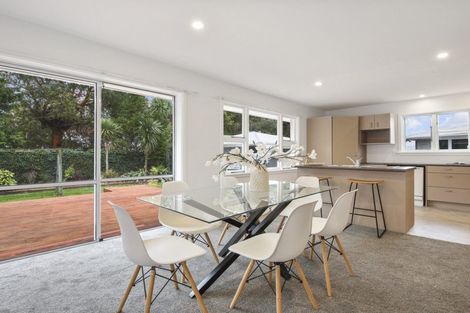 Photo of property in 32 Compton Street, Woolston, Christchurch, 8062