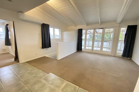 Photo of property in 64 Manuka Road, Glenfield, Auckland, 0629