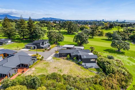 Photo of property in 10 Kakariki Lane, Waiwhakaiho, New Plymouth, 4312