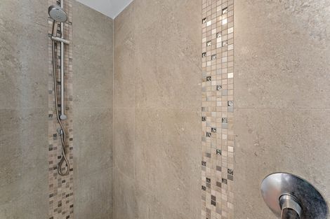 Photo of property in 11 Katui Street, Castor Bay, Auckland, 0620