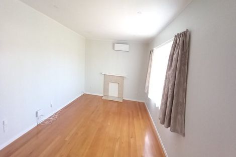 Photo of property in 512 Te Atatu Road, Te Atatu Peninsula, Auckland, 0610