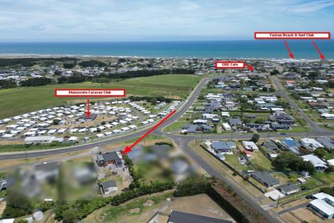 Photo of property in 35 Nash Parade, Foxton Beach, Foxton, 4815