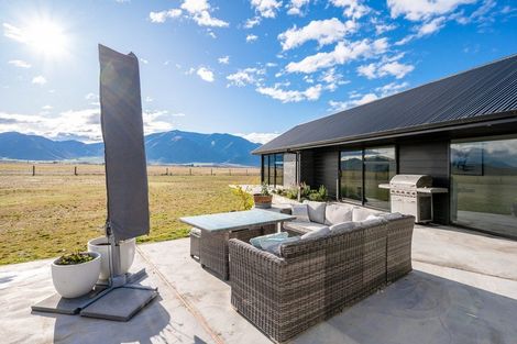 Photo of property in 23 Hardacre Place, Omarama, 9412