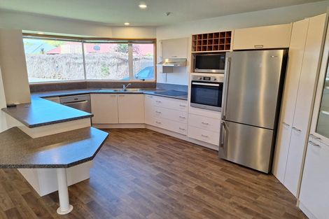 Photo of property in 19f Halswell Junction Road, Halswell, Christchurch, 8025