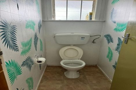 Photo of property in 16 Thompson Terrace, Manurewa, Auckland, 2102