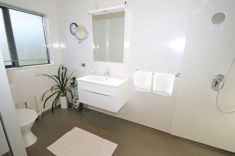 Photo of property in 10 Douglas Street, Allanton, Mosgiel, 9092