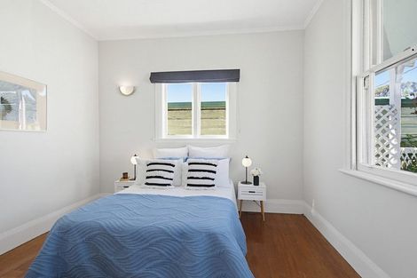 Photo of property in 37 Donald Mclean Street, Newtown, Wellington, 6021