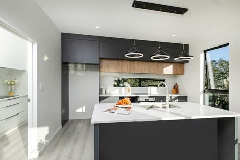 Photo of property in 1/20 Penzance Road, Mairangi Bay, Auckland, 0630