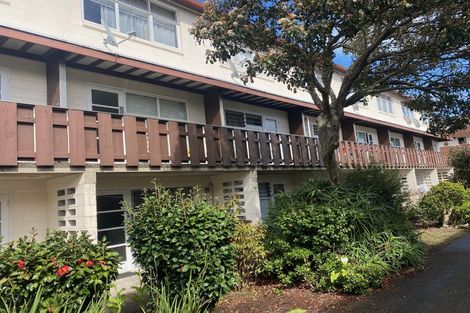 Photo of property in 9 Esplanade Road, Mount Eden, Auckland, 1024