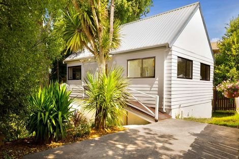 Photo of property in 1/43 Sabulite Road, Kelston, Auckland, 0602