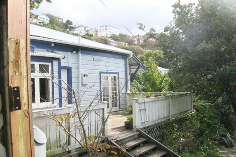 Photo of property in 118 Maida Vale Road, Roseneath, Wellington, 6011