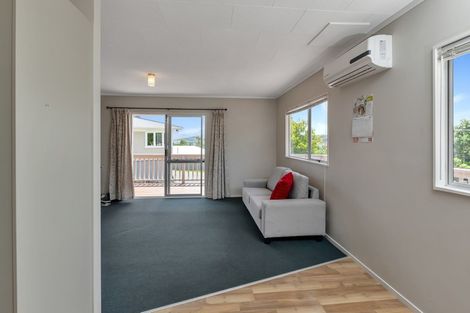 Photo of property in 5a Cockburn Street, Onerahi, Whangarei, 0110