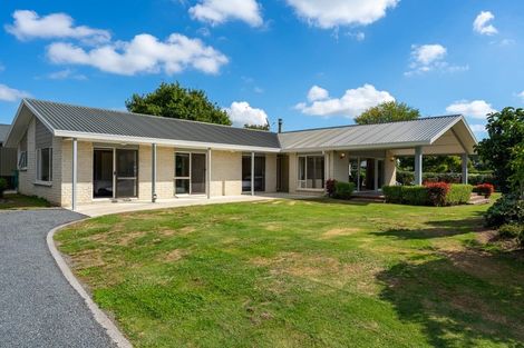 Photo of property in 268 Thornton Road, Cambridge, 3496