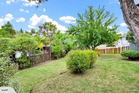 Photo of property in 12 Topliss Drive, Northcross, Auckland, 0632