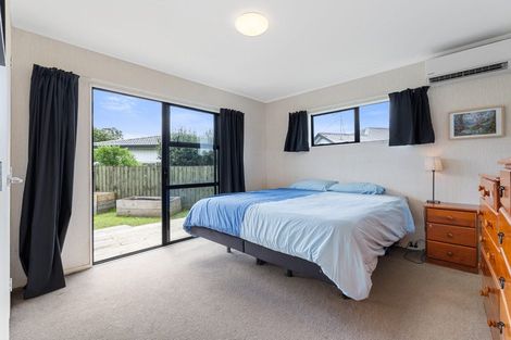 Photo of property in 129 Florence Avenue, Orewa, 0931