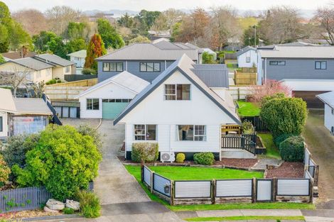 Photo of property in 6 Camden Place, Pukete, Hamilton, 3200