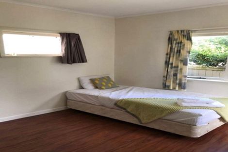 Photo of property in 4 Melrose Road East, Hillsborough, Auckland, 1042