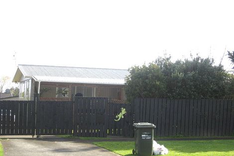 Photo of property in 23 High Street East, Waitara, 4320