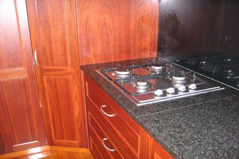 Photo of property in 70 Parnell Heights, Kelvin Grove, Palmerston North, 4414