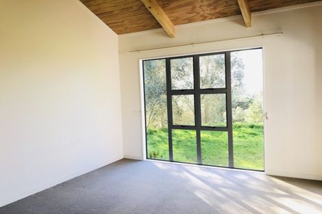 Photo of property in 8 Jackson Way, Stillwater, Silverdale, 0993