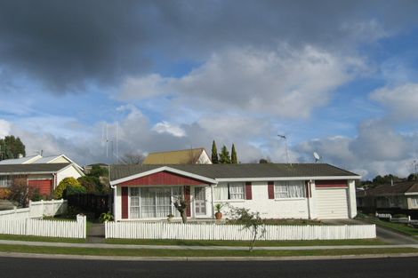 Photo of property in 59 Amanda Avenue, Dinsdale, Hamilton, 3204
