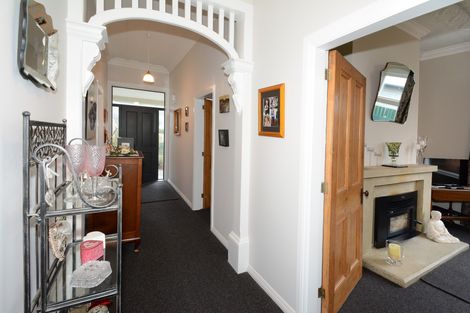 Photo of property in 3 West Avenue, Saint Clair, Dunedin, 9012