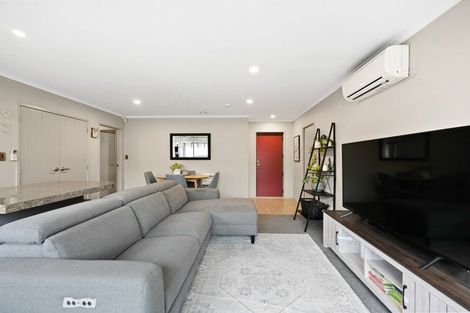 Photo of property in 54c Lorne Street, Melville, Hamilton, 3206