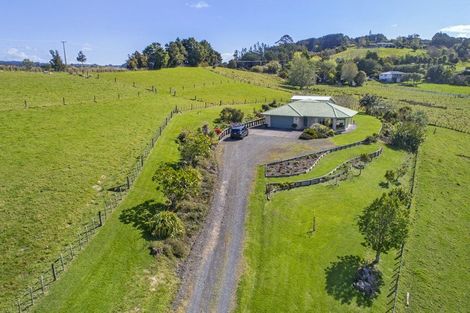 Photo of property in 3 Riversong Road, Kauri, Kamo, 0185