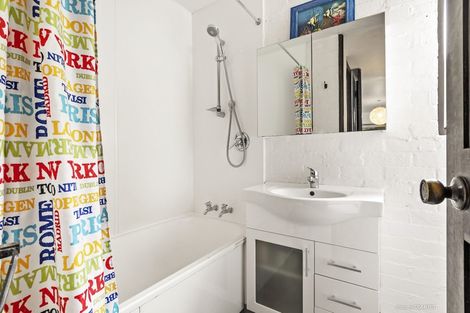 Photo of property in 141c Churton Drive, Churton Park, Wellington, 6037