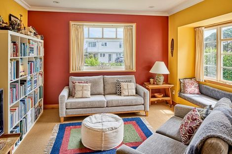 Photo of property in 267 Muritai Road, Eastbourne, Lower Hutt, 5013