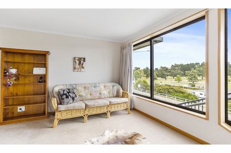 Photo of property in 104 Douglas Street, Highfield, Timaru, 7910