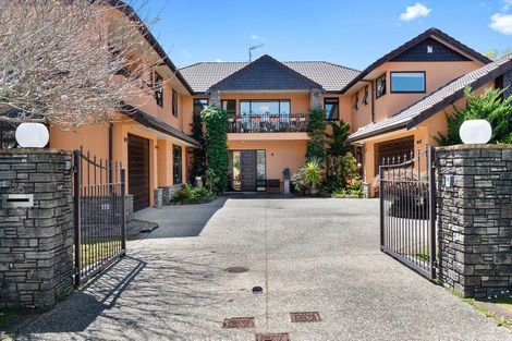 Photo of property in 25 Oak Manor Drive, Albany, Auckland, 0632