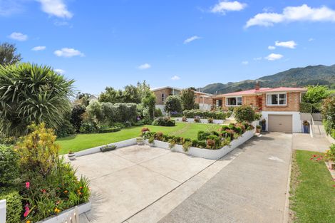 Photo of property in 124 Centennial Avenue, Te Aroha, 3320