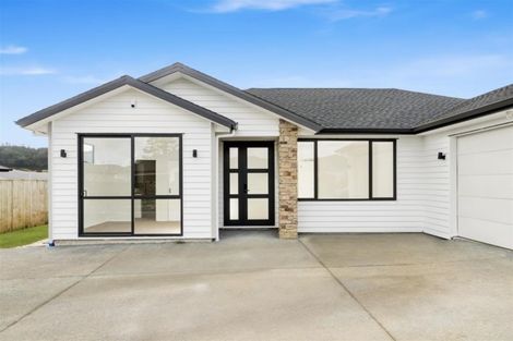 Photo of property in 9 Remana Crescent, Huapai, Kumeu, 0810