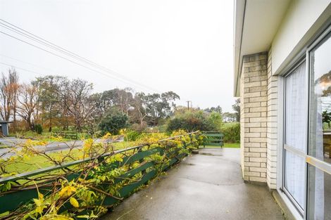 Photo of property in 24 Oaklea Avenue, Marton, 4710