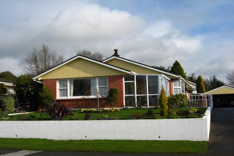 Photo of property in 32 Montrose Street, Gladstone, Invercargill, 9810