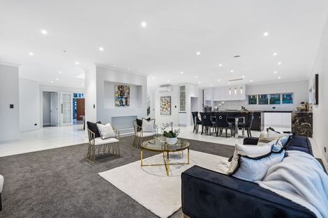 Photo of property in 26 Michael Bosher Way, Flat Bush, Auckland, 2019